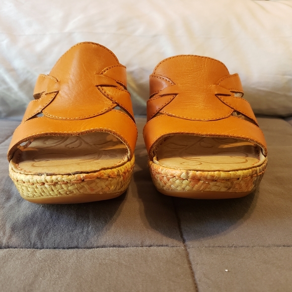 Born Wedge Sandals - Picture 6 of 8